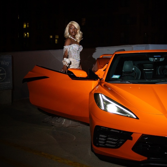 Prom Dress - Picture 2 of 7